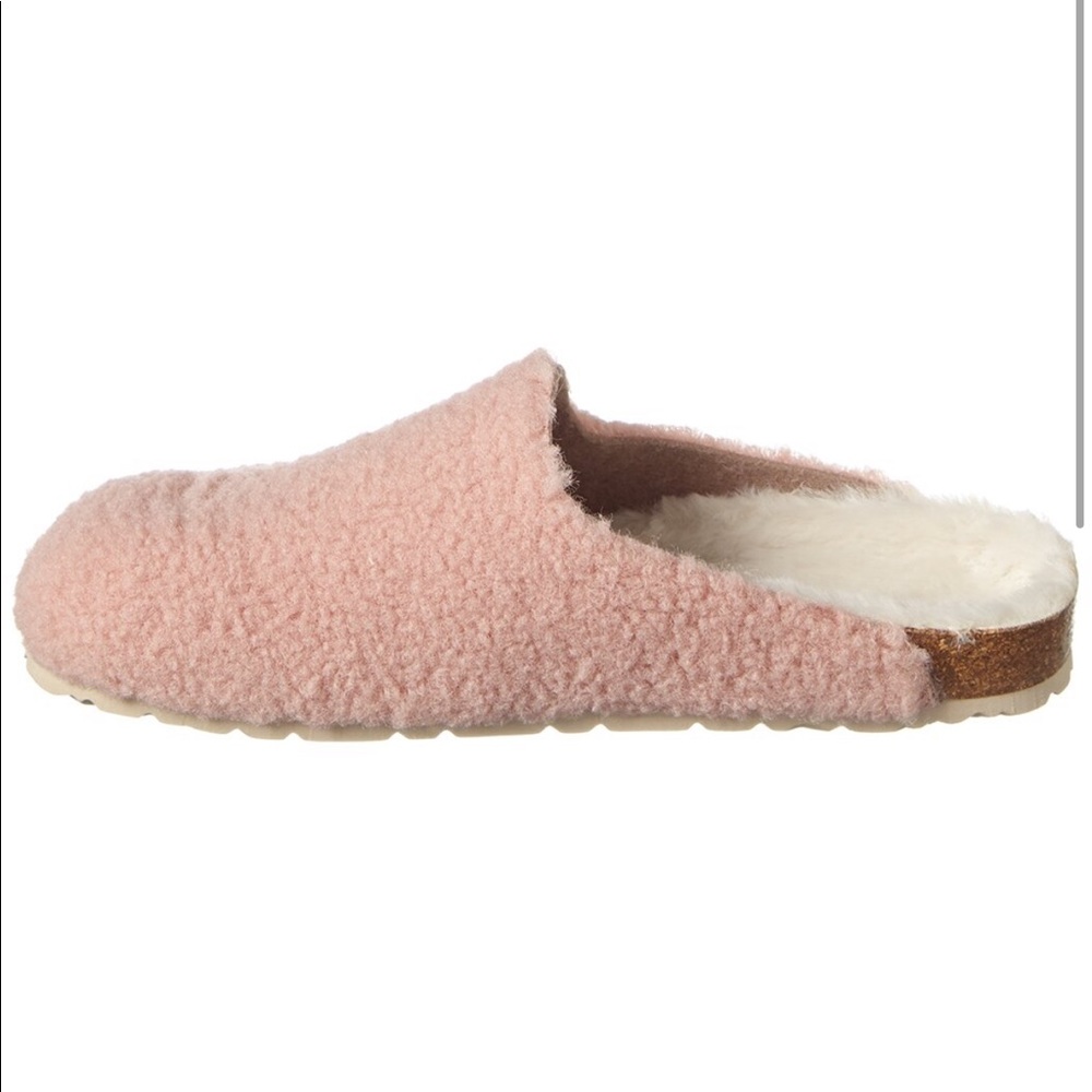 Women's Plush Slip-On Shearling Mule Slippers - Blush Pink